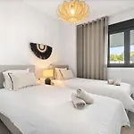 Perfect For Families & Remote Workers - Selwo, Lägenhet