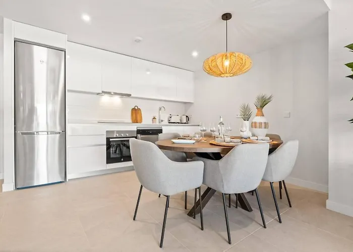 Perfect For Families & Remote Workers - Selwo,