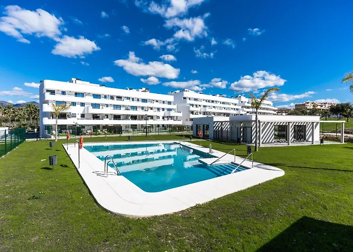 Perfect For Families & Remote Workers - Selwo, Apartment